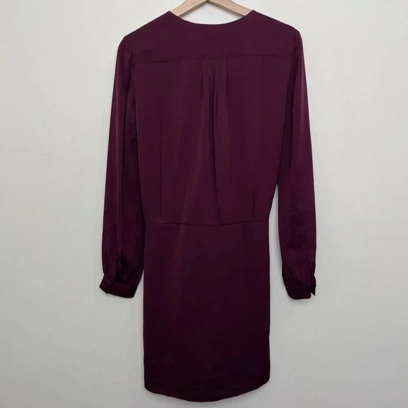 Diane Von Furstenberg  Womens 2 Dora Silk Wrap Dress Plum Color - Picture 13 of 13